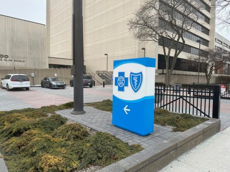 Michigan Insurer in Talks to Settle Lawsuits Over Fired Workers and COVID-19 Vaccine Mandate